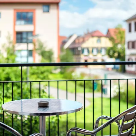 Comfort Portes D'alsace 3* ムツィヒ