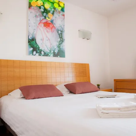 מלון דירות Comfort Portes D'alsace 3*