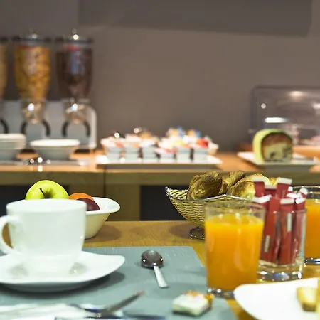 Comfort Portes D'alsace 3* מוציג