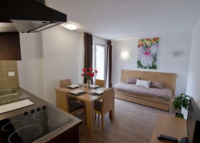 Comfort Portes D'alsace 3* 米齐格